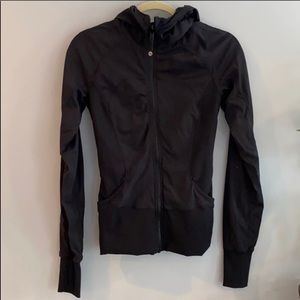 Lululemon black jacket reversible hood size 4